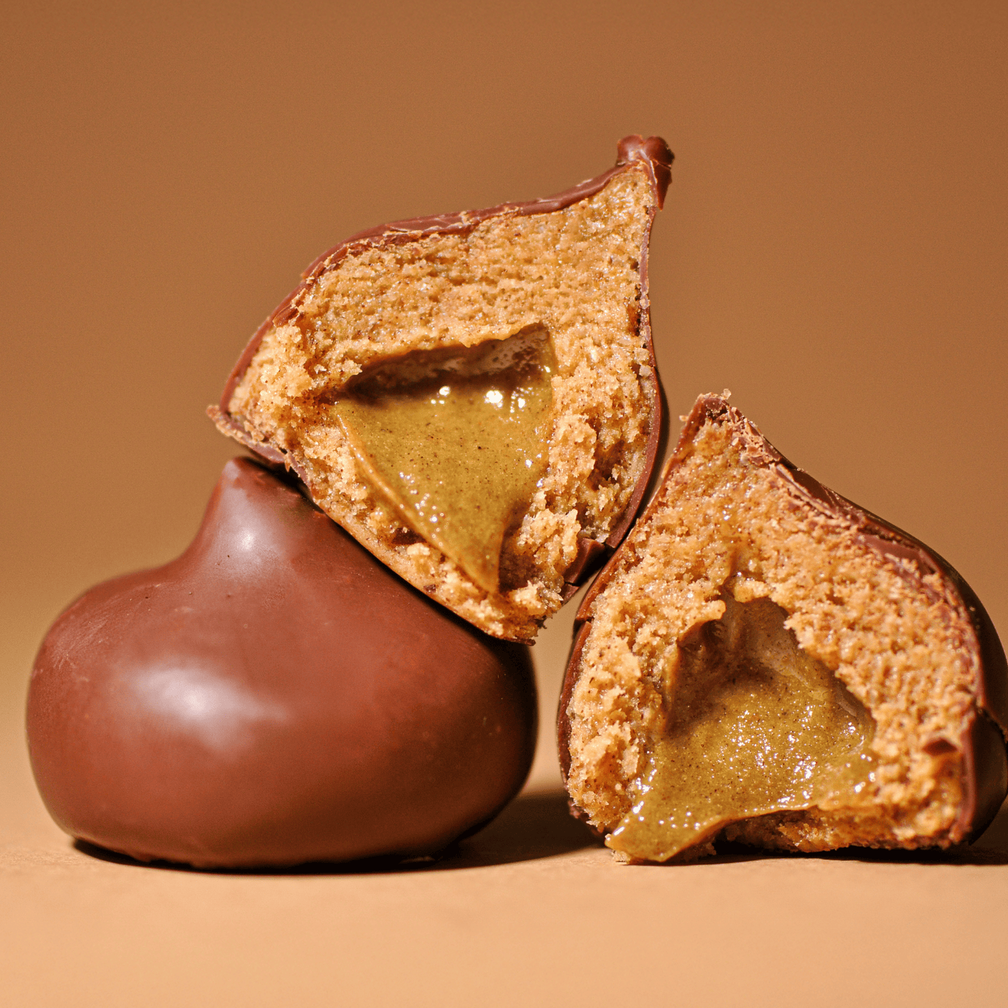 Cocoa Coated Protein Balls With Pistachio Cream - Oh!My Snacks