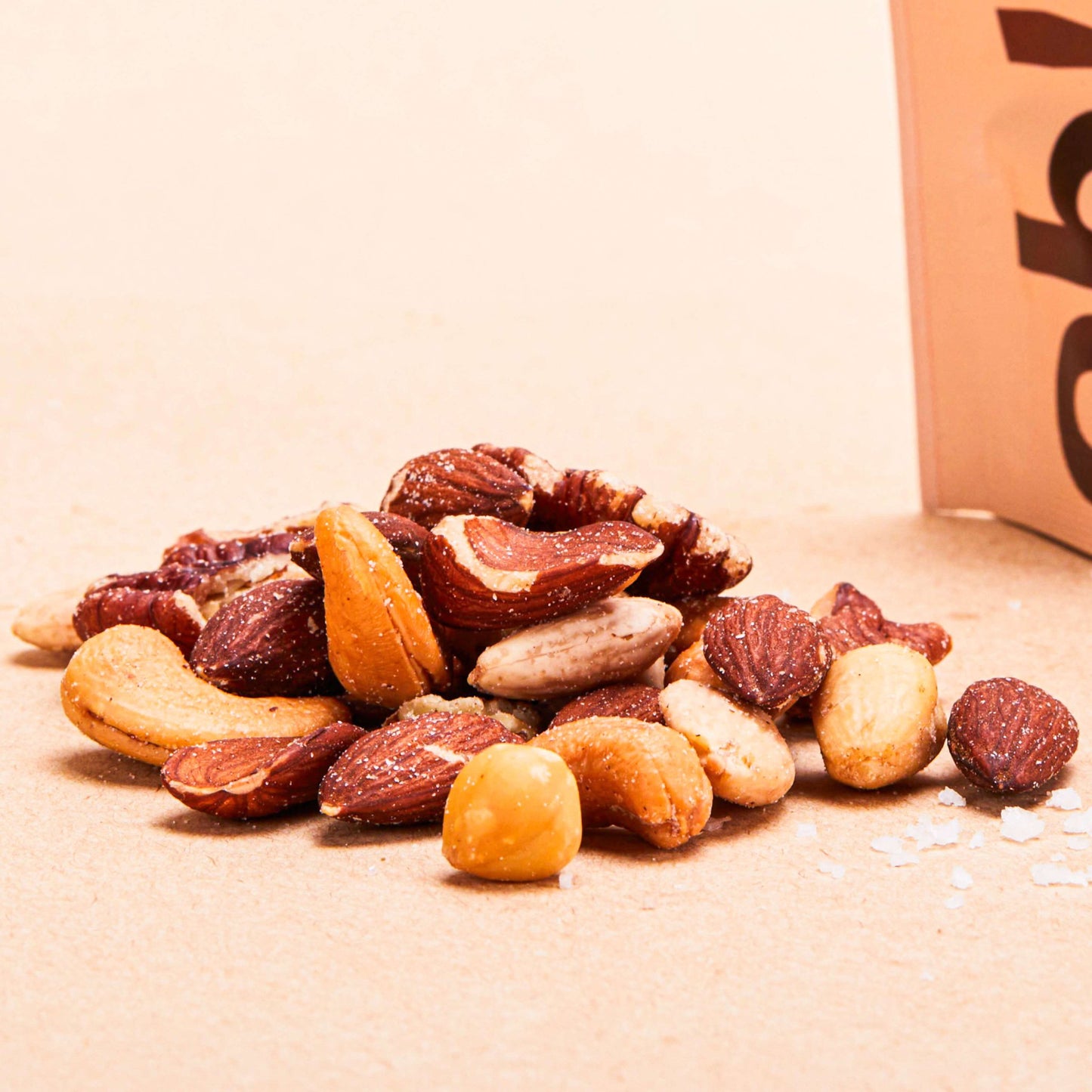Nuts Lightly Salted - Oh!My Snacks