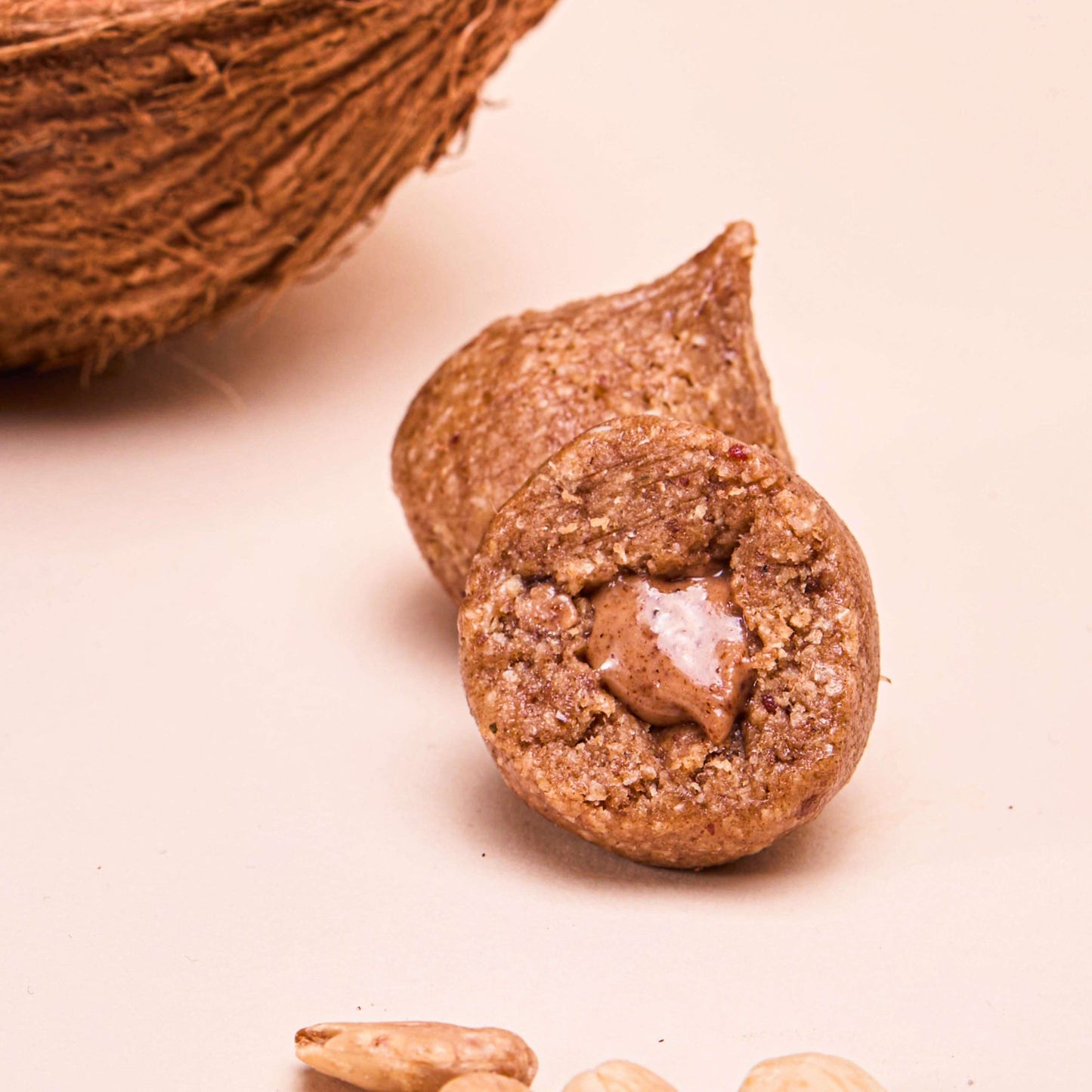 Protein Balls With Coconut And Almond Cream - Oh!My Snacks