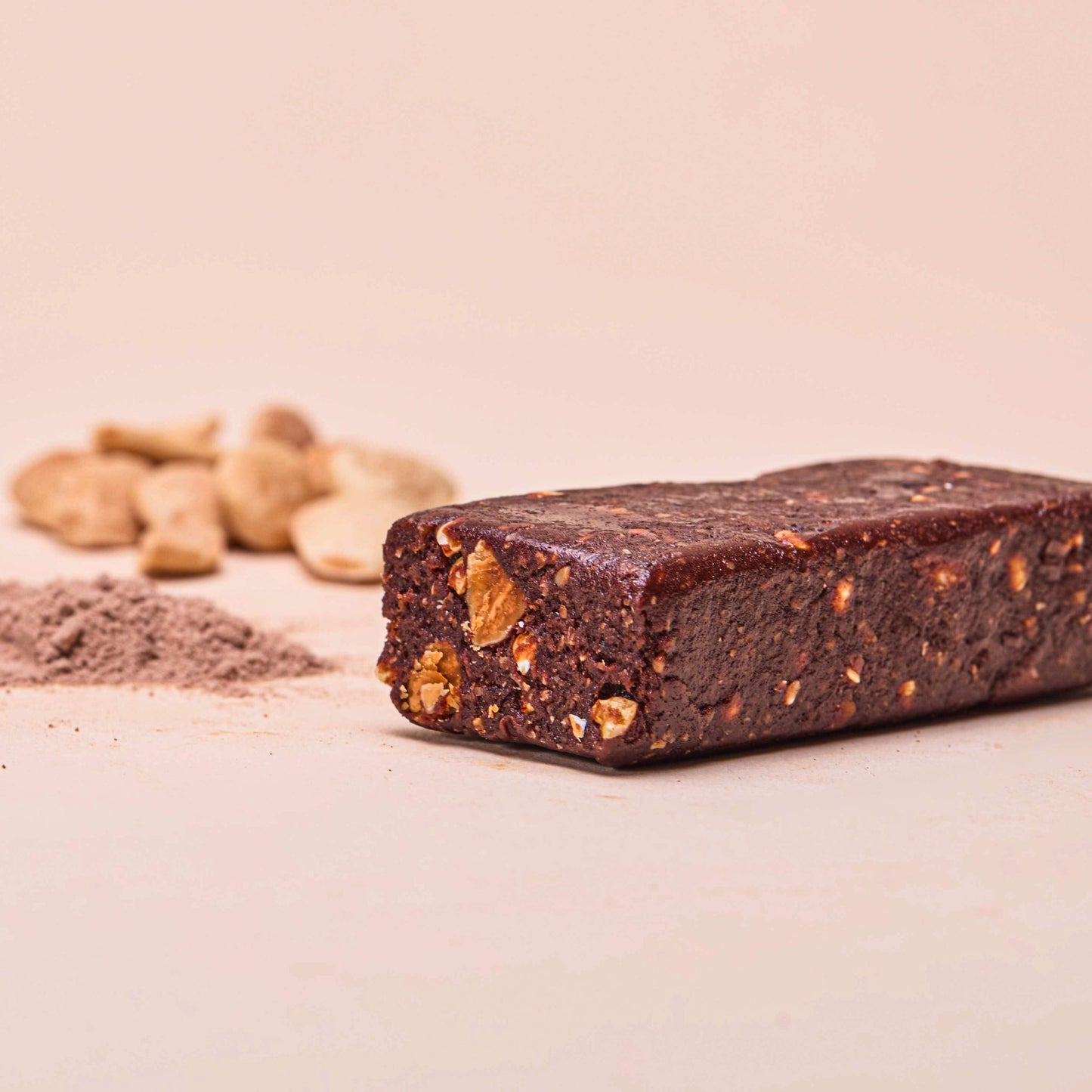 Raw Bar Crunchy Almond and Chocolate - Oh!My Snacks