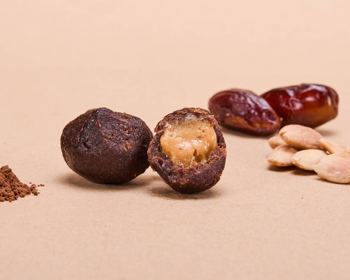 BYO Protein balls with carob and almond cream - Oh!My Snacks