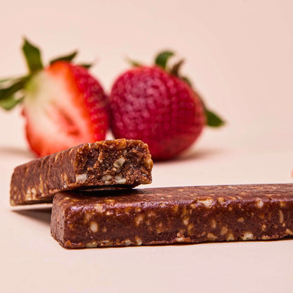 Fruit Bar Strawberry Cranberry Nuts - Oh!My Snacks