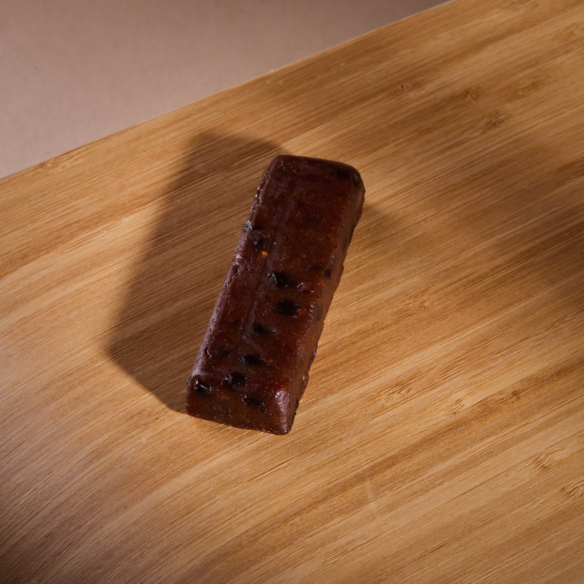 Intense Fruit Bar Orange on a wooden board